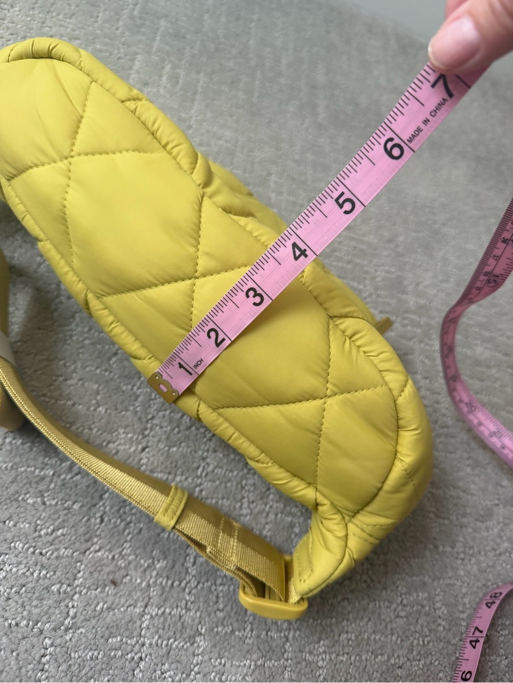 NWOT Vera Bradley Portnoy Belt Bag Crossbody in Golden Olive - Featherweight - Picture 8 of 9